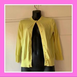 Soft yellow J-Crew cartigan 🌼